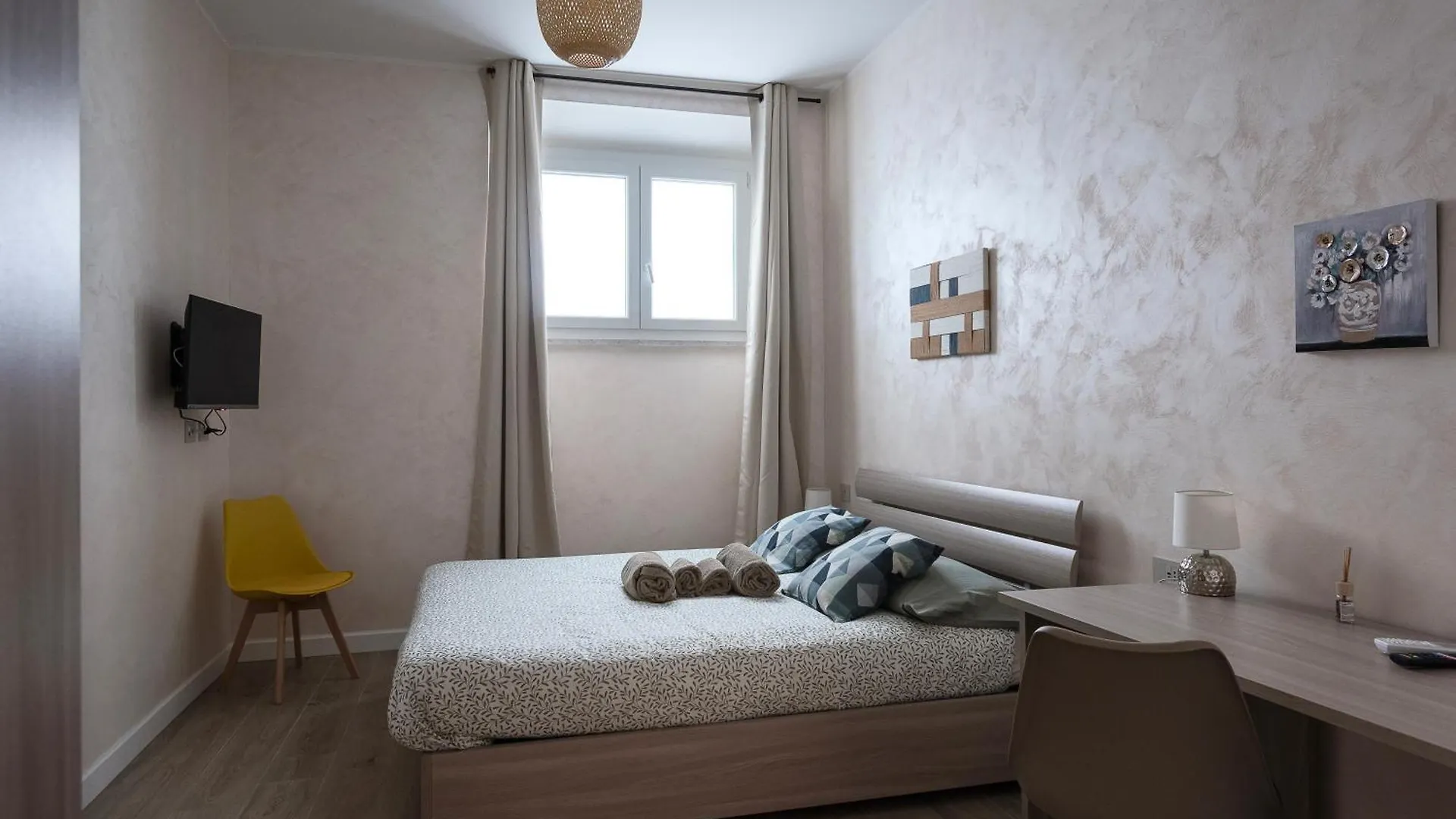 2Passi Dal Colosseo Rome Apartment